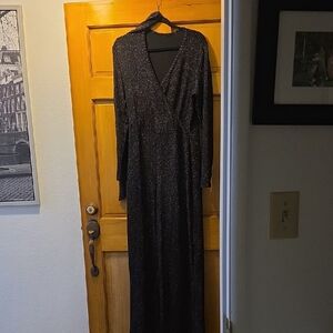Black and Gold Long Sleeve Jumpsuit with Tie Size XL